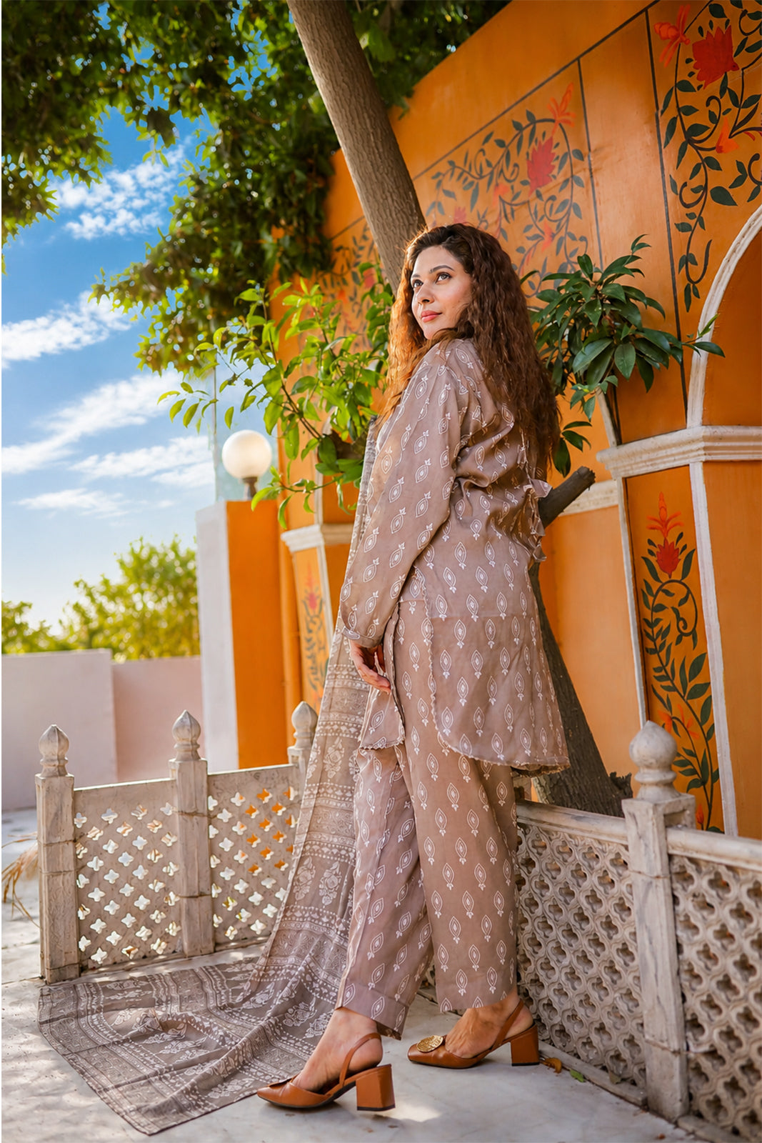 Mocha Printed Lawn 3-Piece Stitched Suit