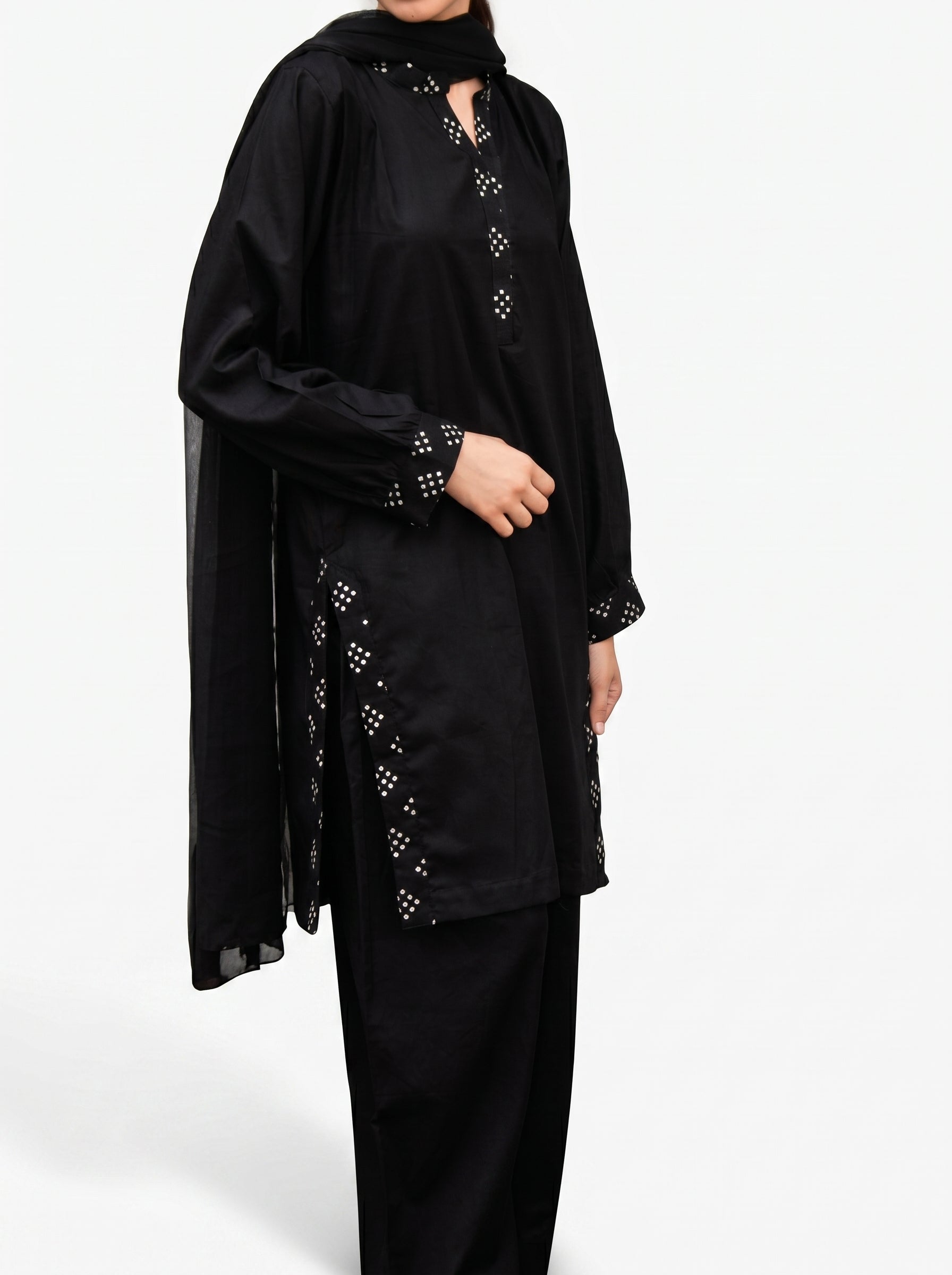 Midnight Minimalist – Plain Black 3-Piece Lawn Suit with Printed Accents